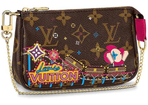 louis vuitton online shop hungary|Vivienne Holiday Collection .